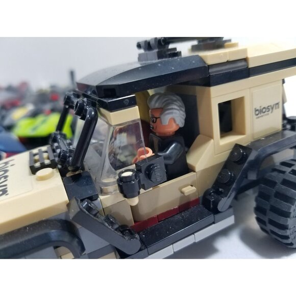 Mixed Lot Lego vehicles 4 Cars Jurassic Park Jeep Red Truck Squid Helicopter - Picture 8 of 13